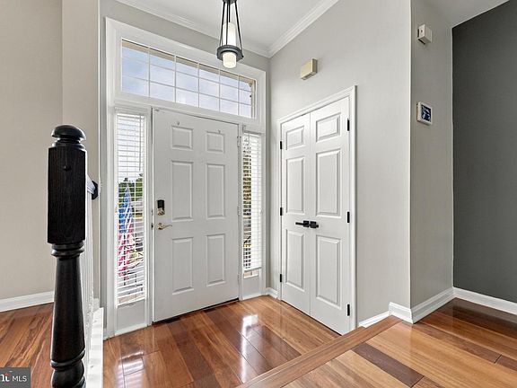 2nd image of 7024 Fieldhurst Ct