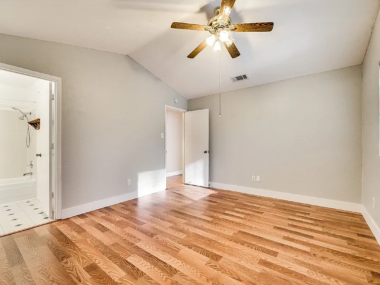 3728 Staghorn Cir S — Photo 13