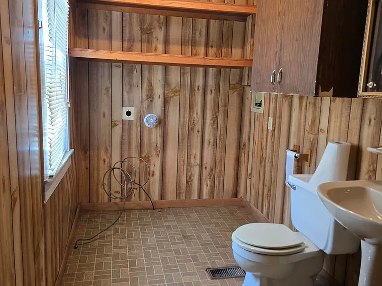 316 W Lake St — Photo 20