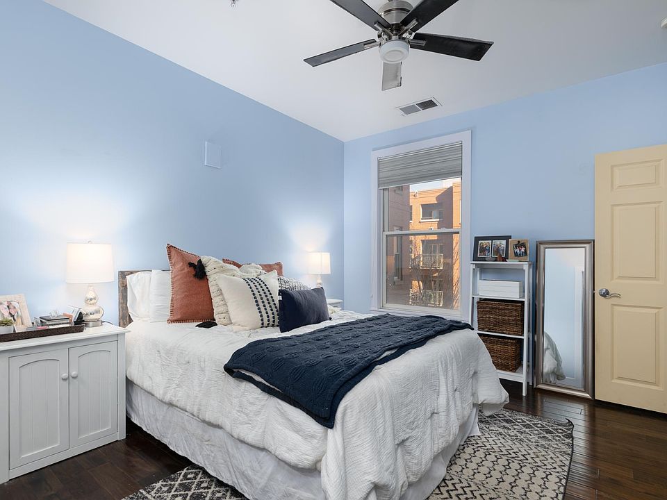 1st image of 1630 Clarkson St APT 306