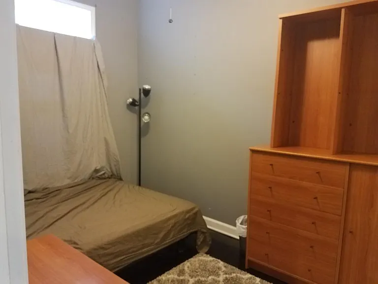 2107 N Western Ave #3R — Photo 8