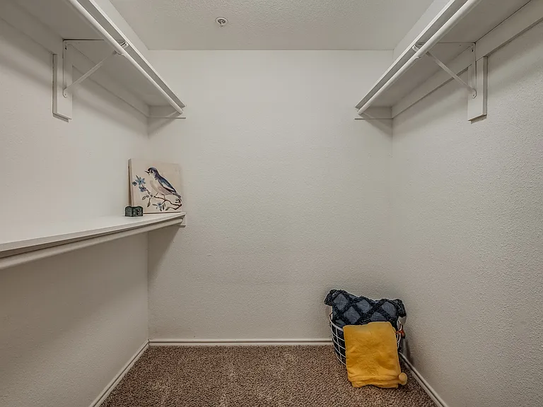 Creighton - 2 Bed / 2 Bath - 1,132 Sq.Ft.