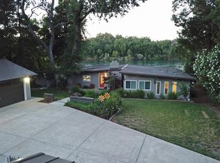 3529 Riverside Dr, Anderson, CA 96007