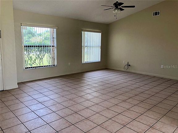 3rd image of 2430 Pinyon Ct