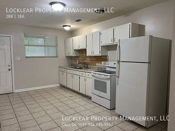 4th image of 7176 Conant Ave