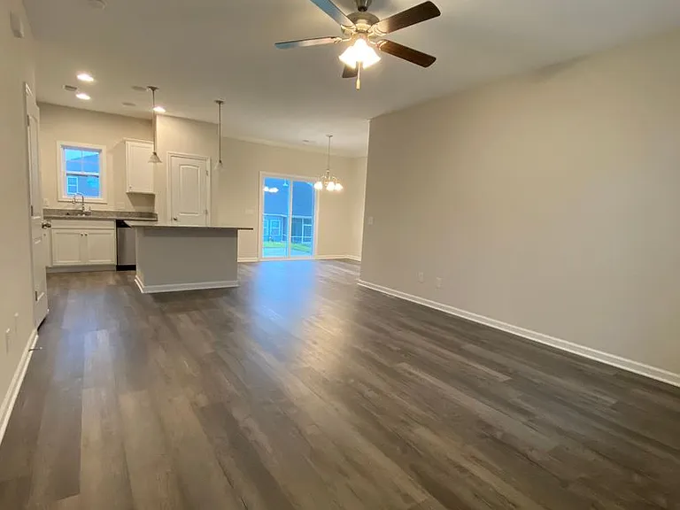 1117 Neolithic Ct — Photo 4