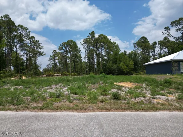 3824 18th St W, Lehigh Acres, FL 33971