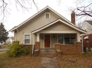 1742 Laramie St, Manhattan, KS 66502