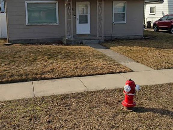3rd image of 1270 E Harwood Ave