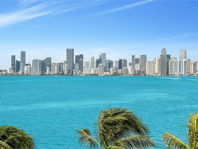 5242 Fisher Island Dr #5242 — Photo 4