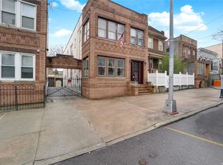 6064 Linden St, Ridgewood, NY 11385