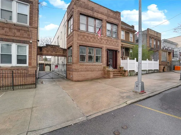 60-64 Linden Street, Flushing, NY 11385