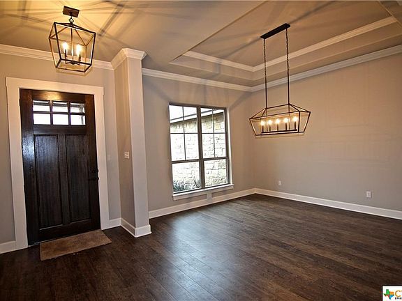 4th image of 446 Creekside Dr