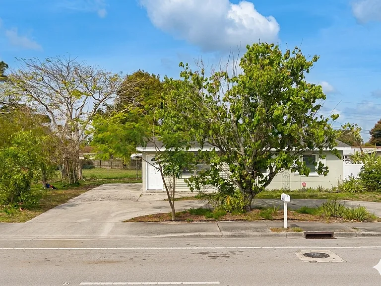 5091 Gun Club Rd — Photo 3