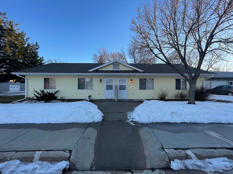 1st image of 909 Indian St