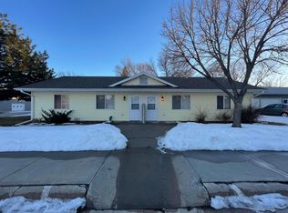 909 Indian St, Saint Paul, NE 68873