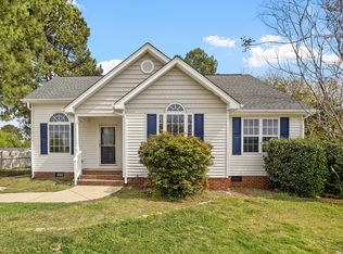 2844 Glastonbury Rd, Apex, NC 27539