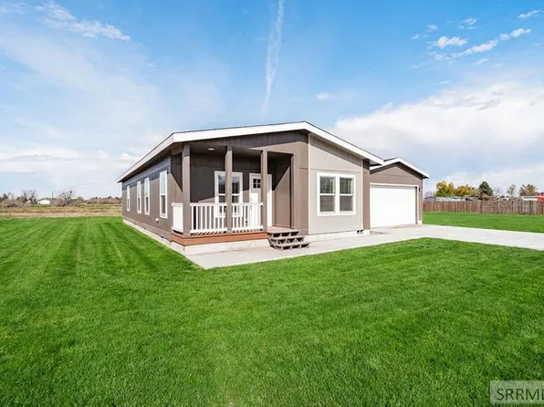 951 Cottage Ln, Blackfoot, ID 83221