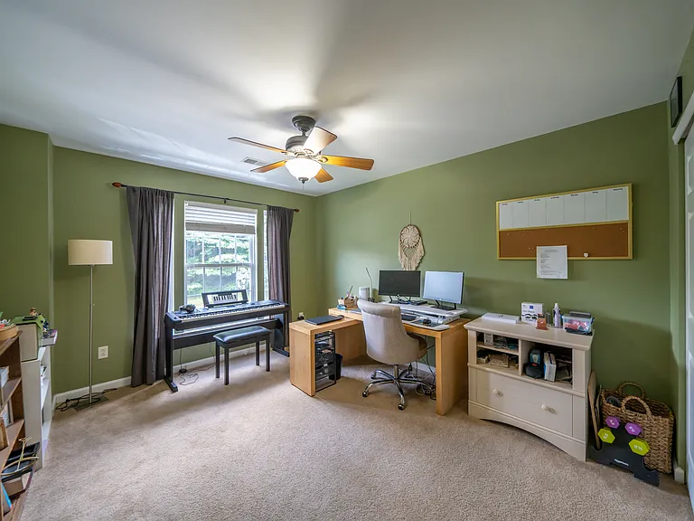 748 McCardle Dr — Photo 30