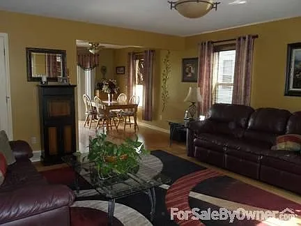 1791 Hobbits Way photo 1