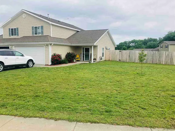 508 Stonemont Dr, Manhattan, KS 66503