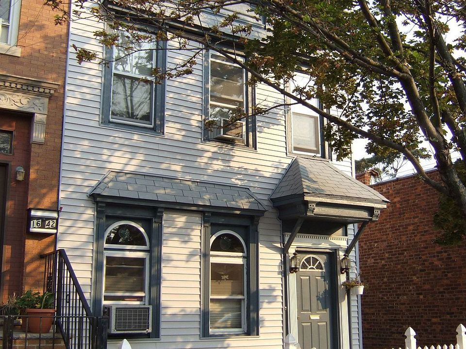 One Family M1-4D Zoned