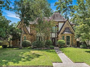 5302 Maple Terrace Dr, Kingwood, TX 77345