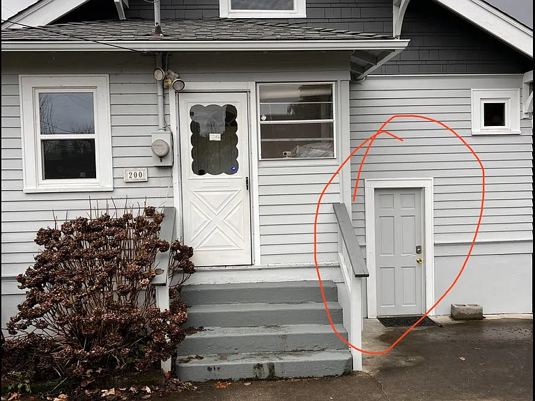 200 Wells Ave N — Photo 21
