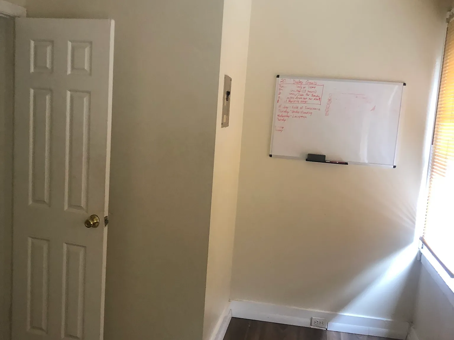 1 bed, 550 sqft, $950 — Photo 3