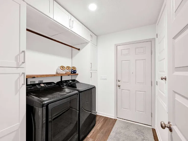 3869 James Stovall St — Photo 15