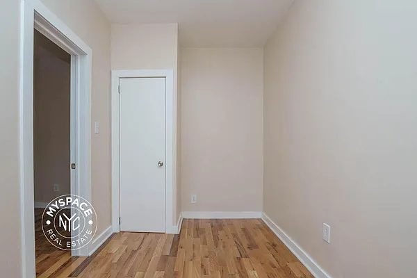 Rented by MySpaceNYC | media 14