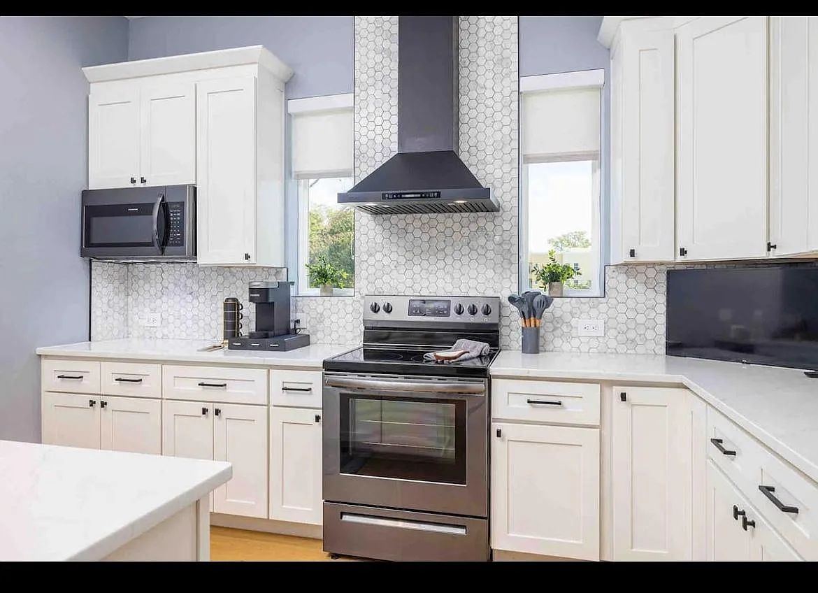 4311 W Fig St — Photo 3
