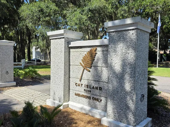 22 Stoney Island Dr, Beaufort, SC 29907