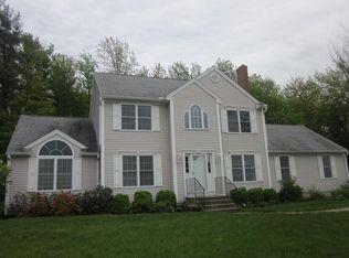 37 Foster Ct, Gardner, MA 01440