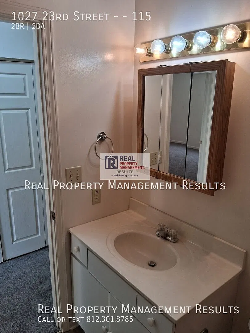 Cambridge Unit 115 - 2 bedroom, 2 bathroom — Photo 4