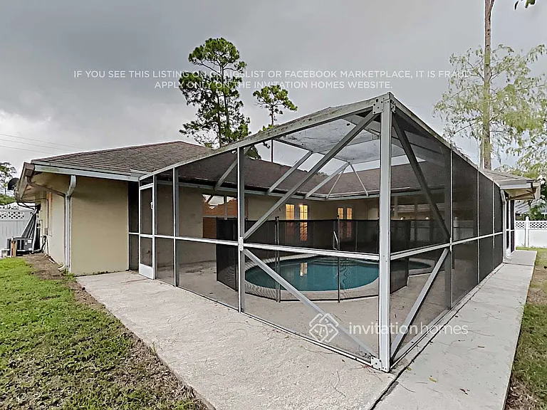 14822 Paddock Dr — Photo 18
