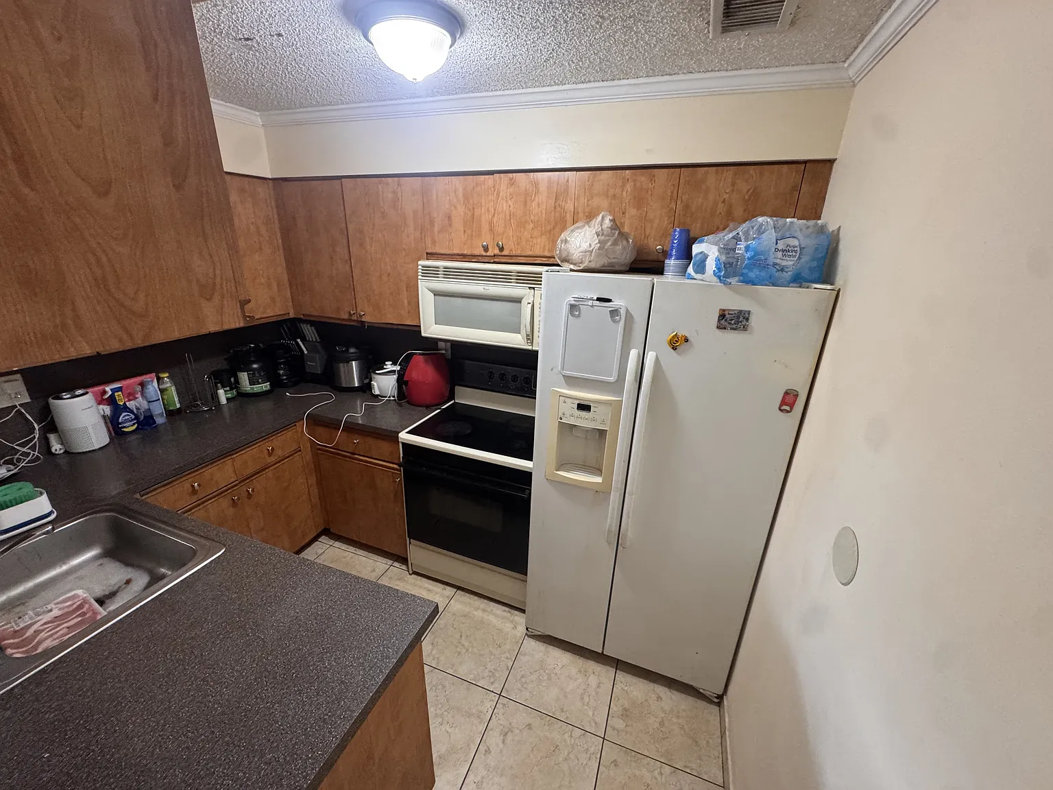 1 bed, 632 sqft, $2,050 — Photo 2