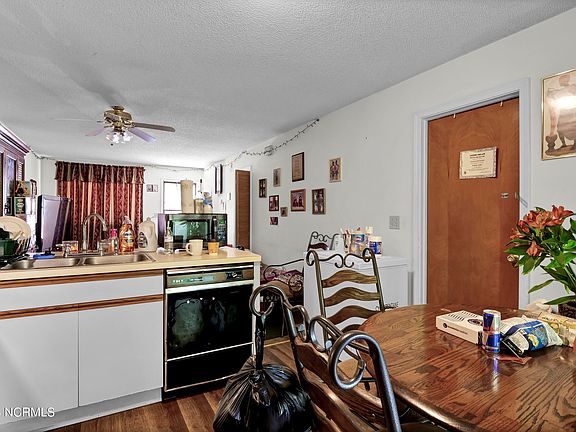 5th image of 522 S Kerr Ave APT 75