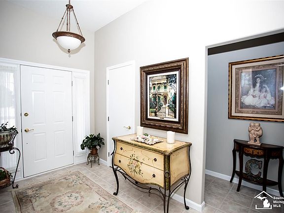 4th image of 7224 Hidden Lane Ct
