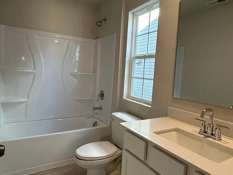 2533 Trollinger Dr — Photo 12