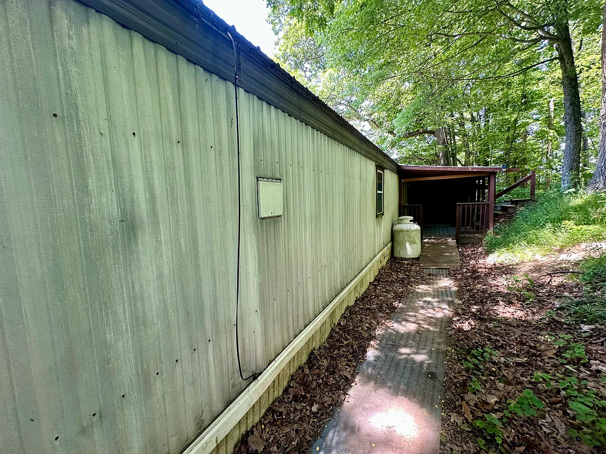Building Photo - 343 Twin County Rd #2