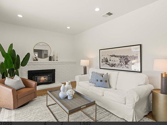 4th image of 34421 Helston Pl