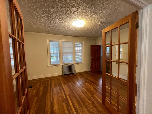 27-29 Cottage St, New Haven, CT 06511