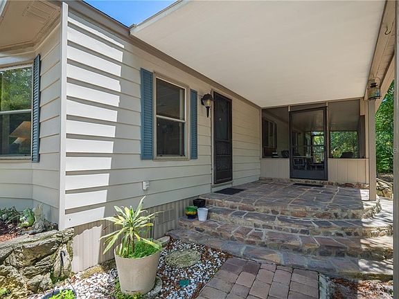 2nd image of 747 E Pampas Grass Ct