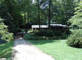 5 Cascade Ct, Greenville, SC 29611