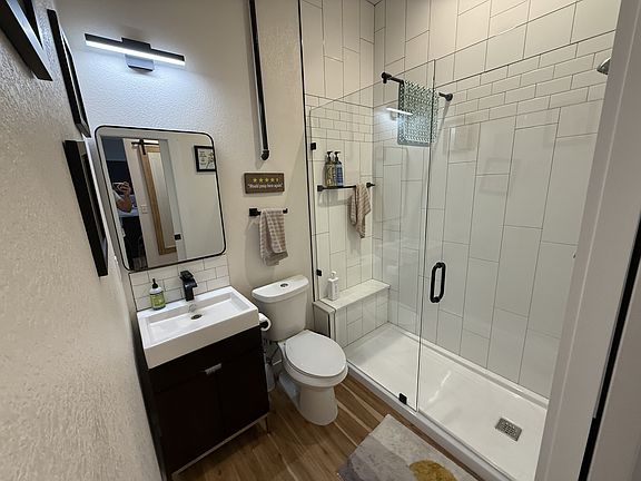 2nd image of 1014 8th St #1