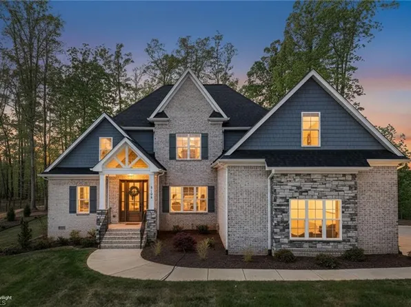 8105 Odin Ct, Stokesdale, NC 27357