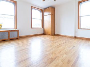 121 Dobbin St APT 4R, Brooklyn, NY 11222