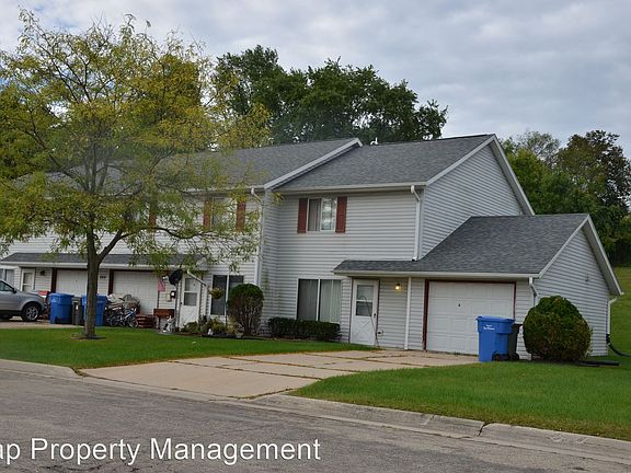 2nd image of 212 Sunnyfield Ct #C