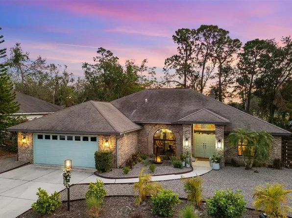 5706 Bent Oak Dr, Sarasota, FL 34232